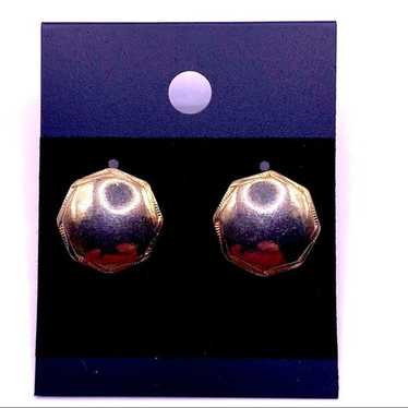 Vintage Golden Earrings - image 1