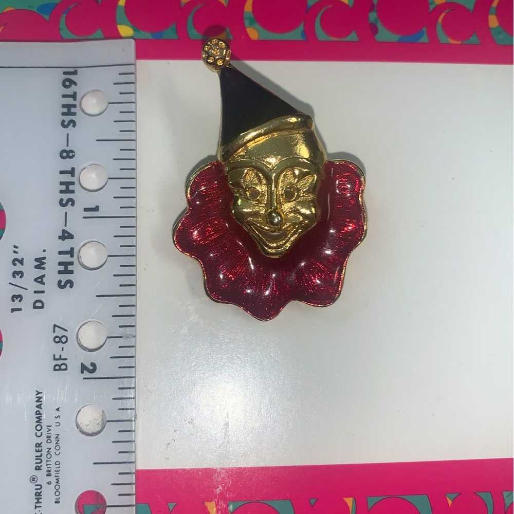 Vintage gold tone and enamel red and black clown … - image 2