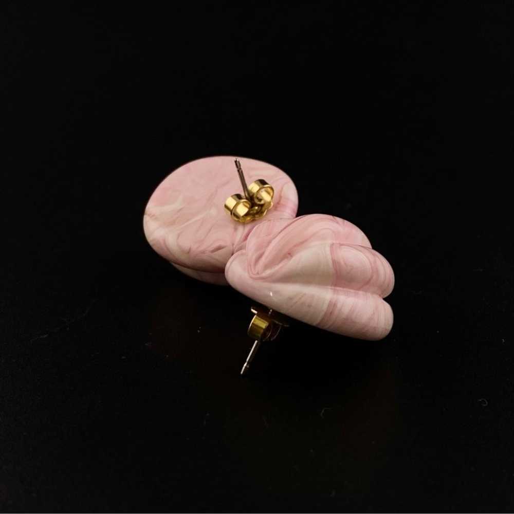 Vintage Lucite Pink Earrings - image 4