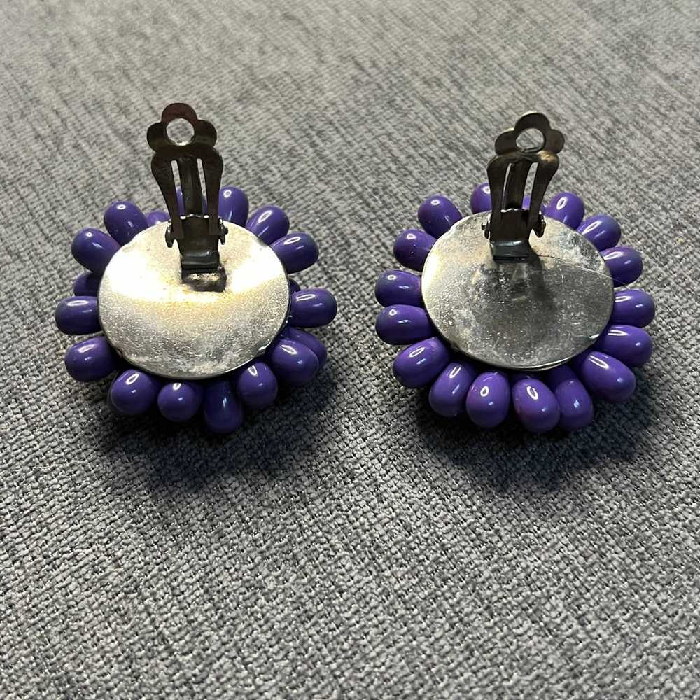 Vintage 80s purple beaded clip on earrings - image 3