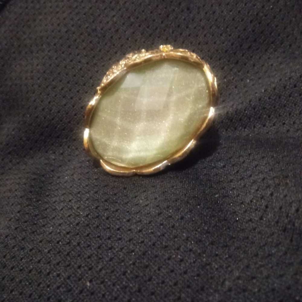 Vintage gold tone ring - image 5