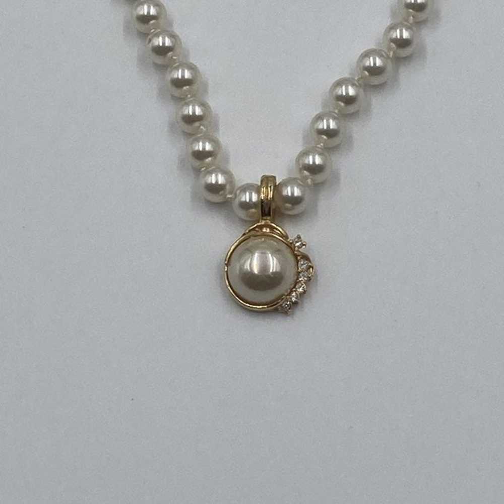 ROMAN faux pearl pendant white rhinestones gold t… - image 5