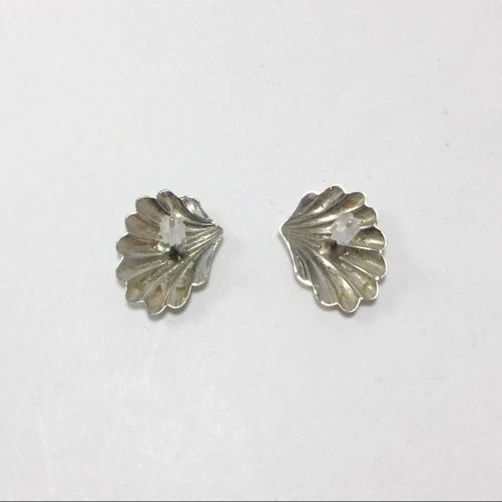 VINTAGE Silver Shell Studs - image 3