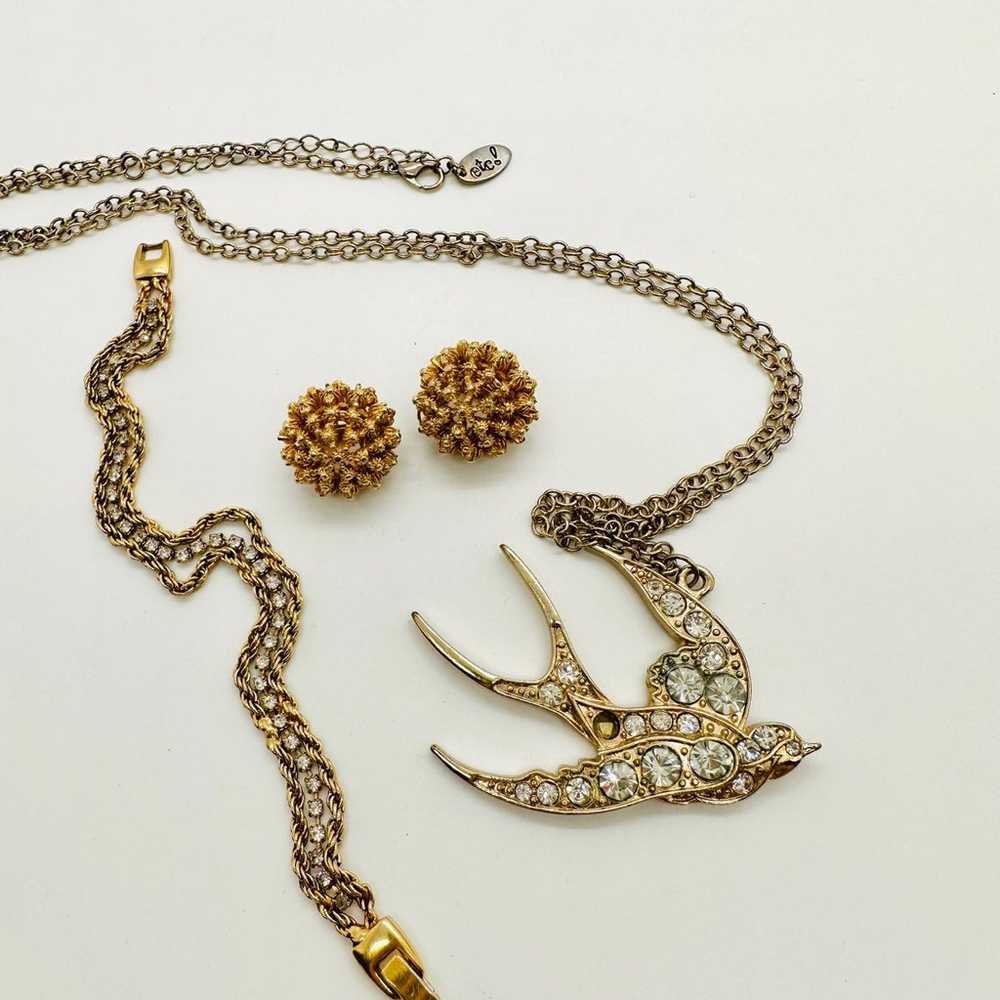 Vintage Rhinestone Bracelet & Bird Necklace lot - image 5