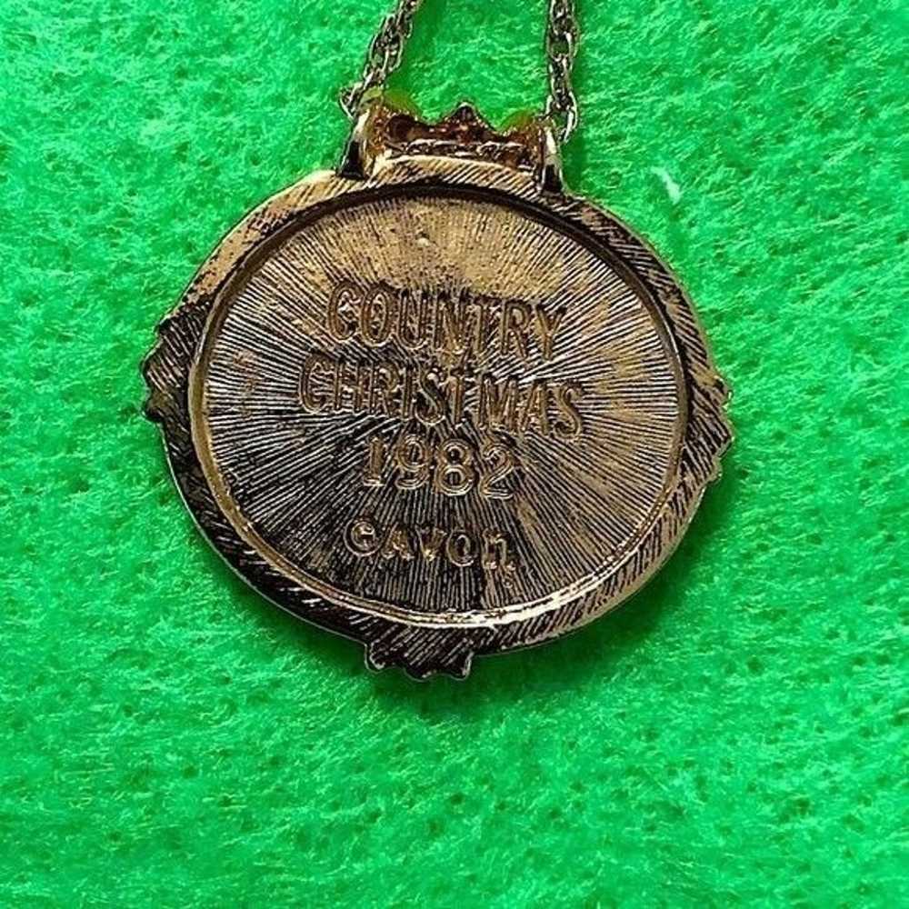 Vintage AVON 1982 Country Christmas Necklace - image 3