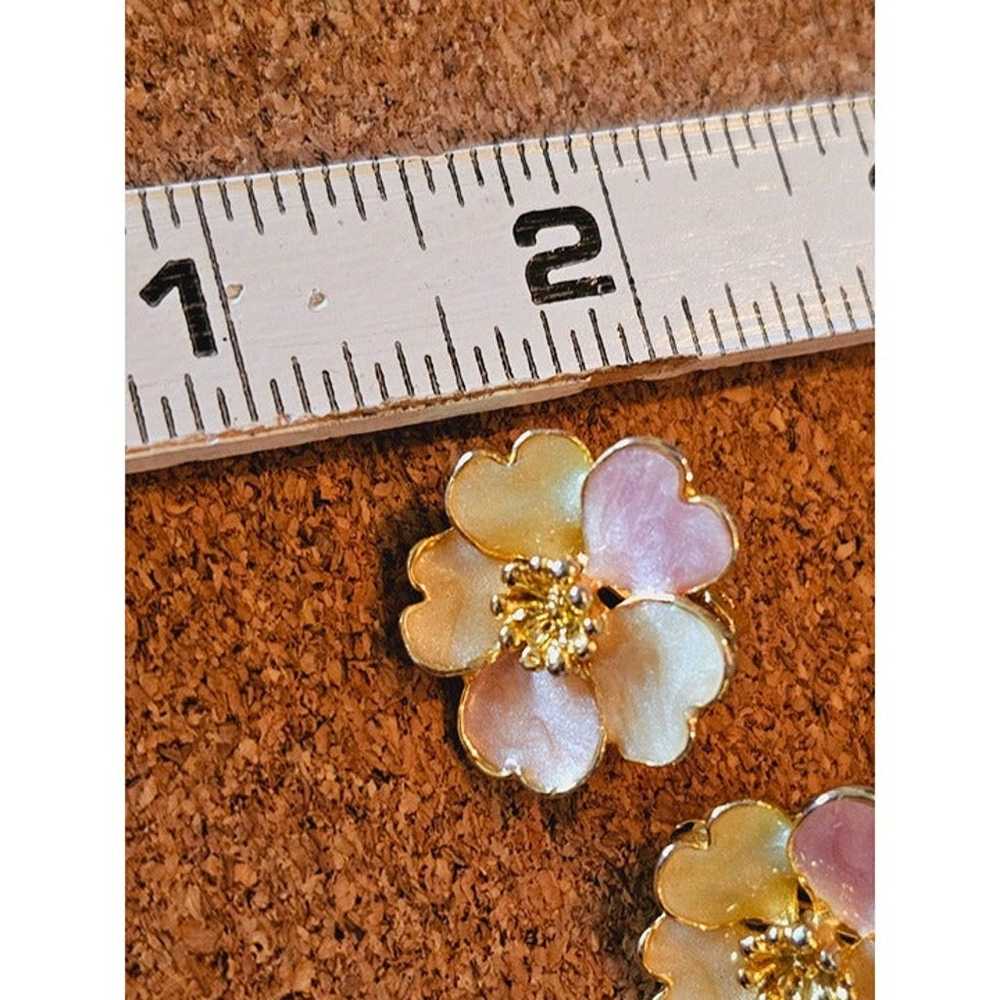 vintage enamel floral earrings clip on gold tone - image 5