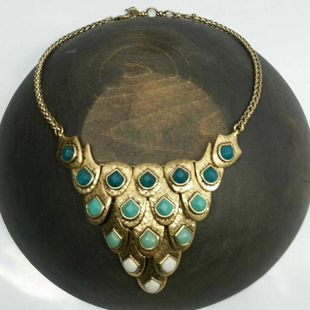 Lucky Brand Shield scale green necklace - image 1