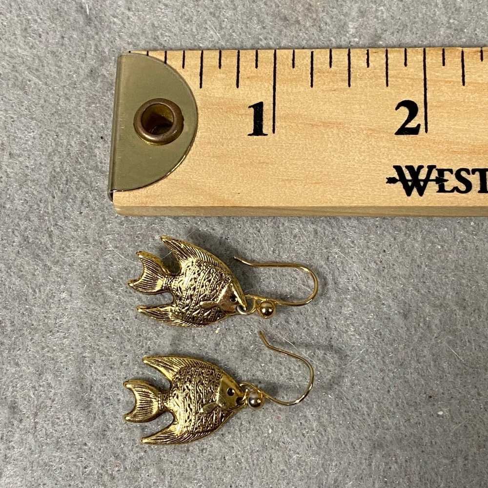 Vintage Gold Tone Metal Fish Animal Dangle Hook E… - image 3