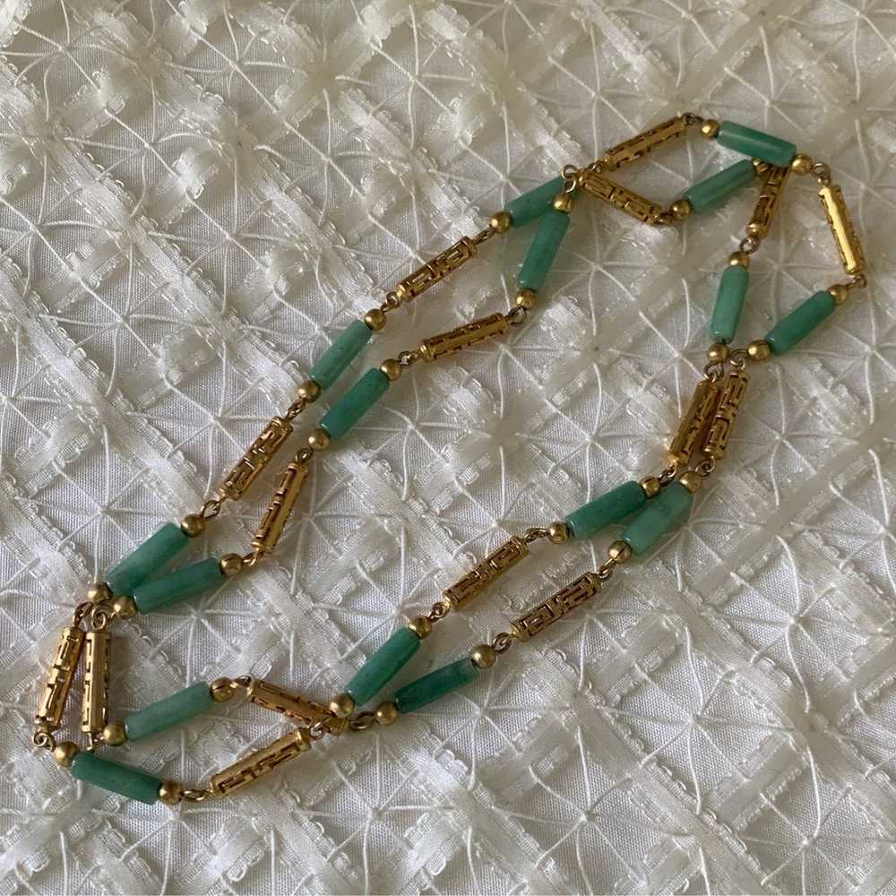 Vintage Aventurine and Yellow Gold Tone Necklace - image 1