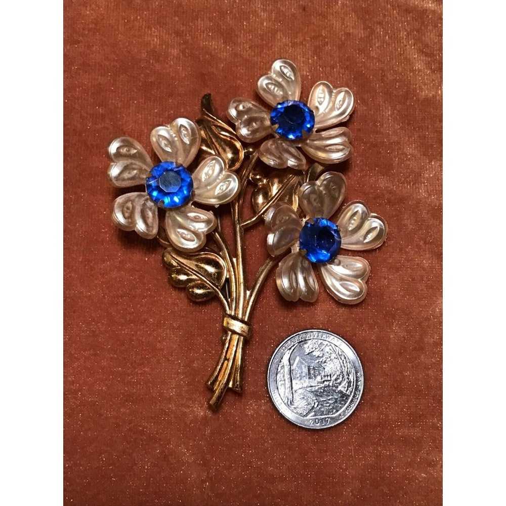 Antique 40's Bouquet Flowers Pin Blue Rhinestone … - image 1