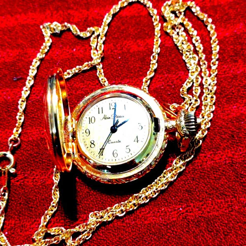 Gorgeous Vintage Gold Necklace Watch - image 2