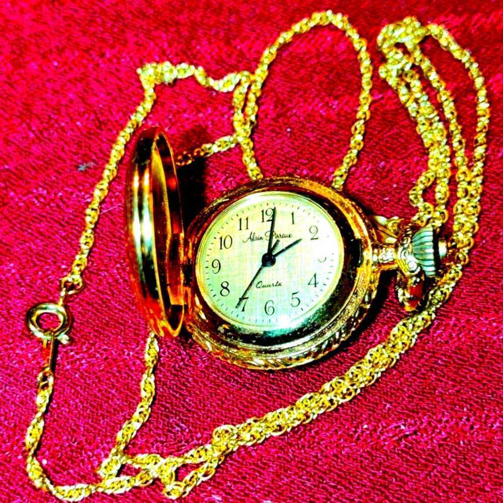 Gorgeous Vintage Gold Necklace Watch - image 3