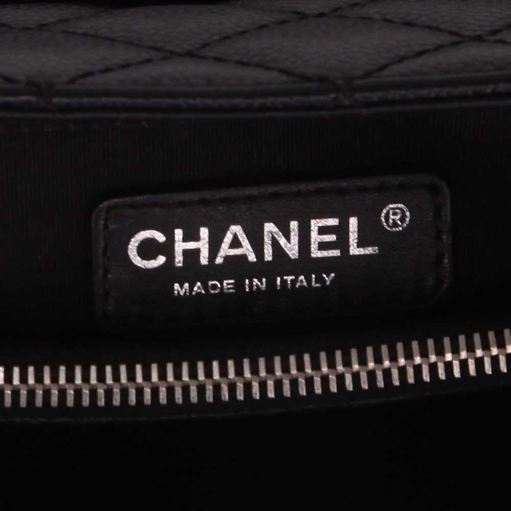 Chanel Shopping GST bag worn on the shoulder or c… - image 3