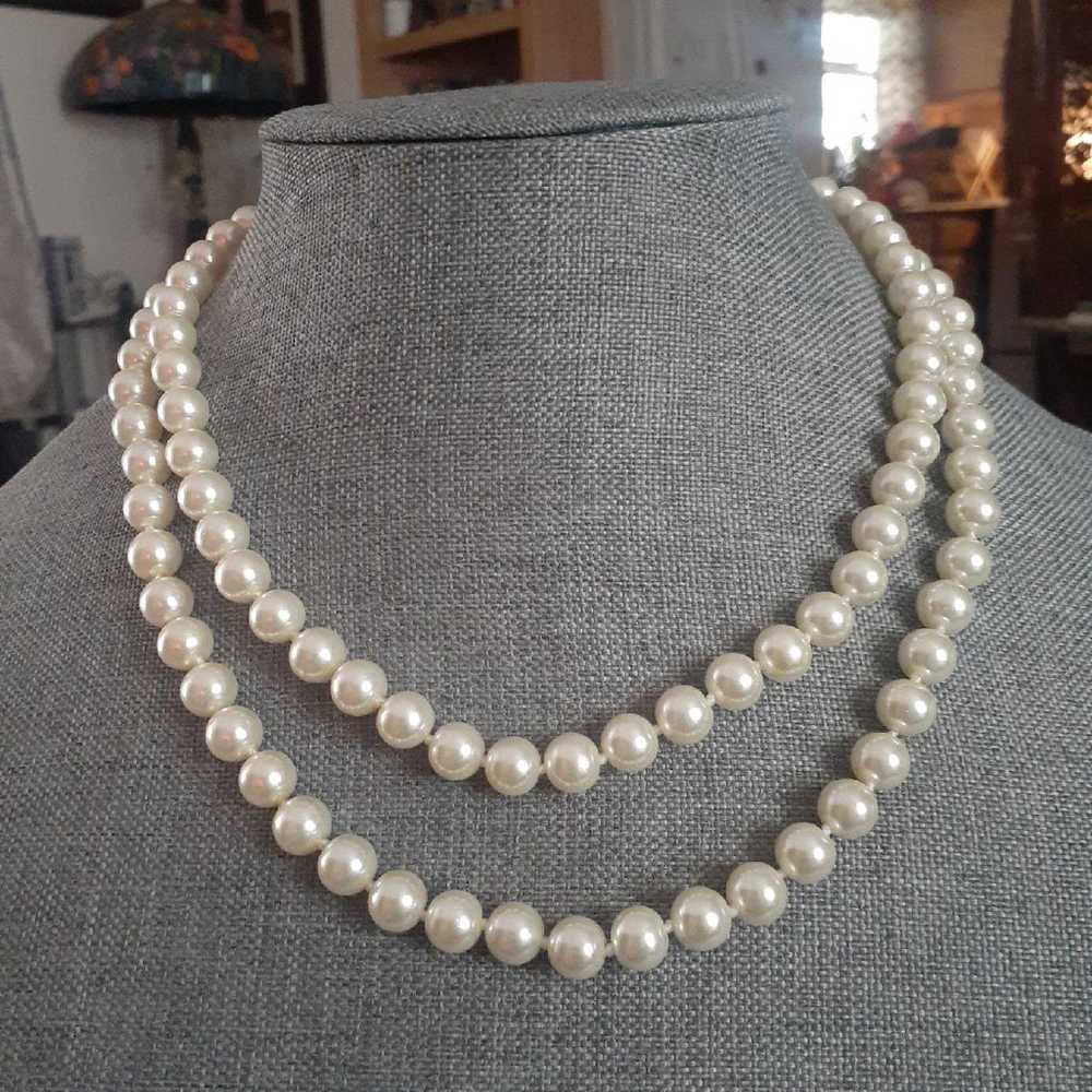 Vintage long Glass faux pearl Statement necklace - image 6