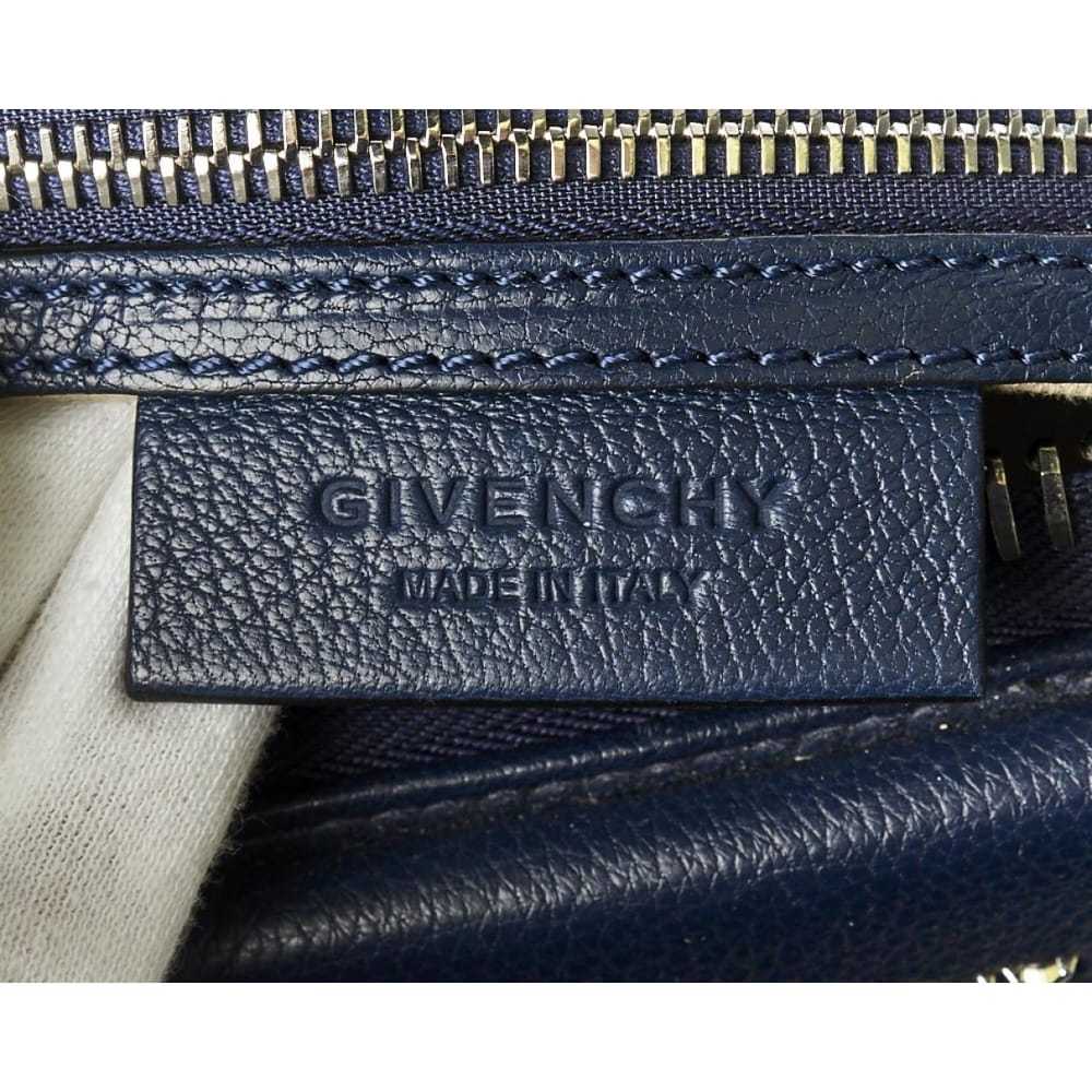 Givenchy Antigona leather crossbody bag - image 3