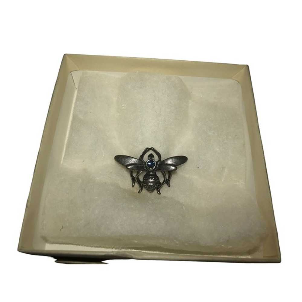 Small Vintage Silver Tone Bee Pin/Brooch with Blu… - image 2