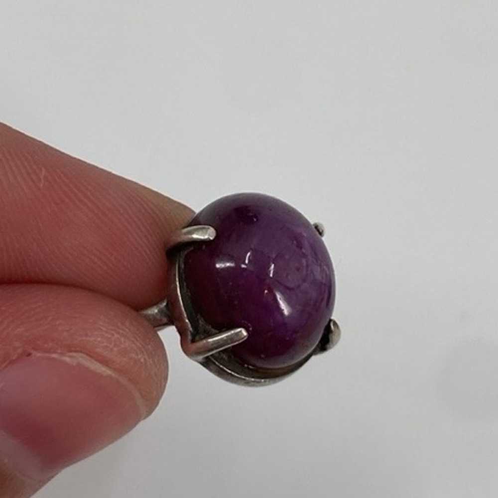 Sterling silver purple dyed agate ring - image 2