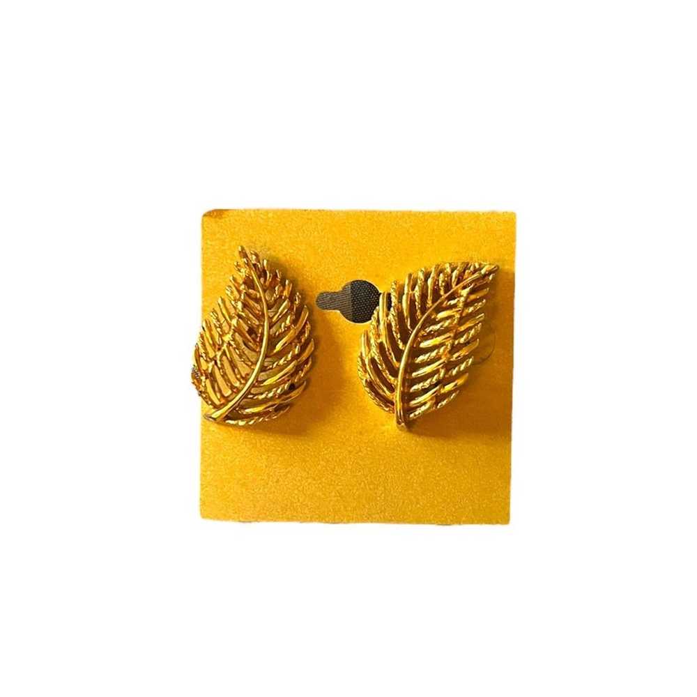 Vintage Signed Napier Gold Leaf Earrings - image 1