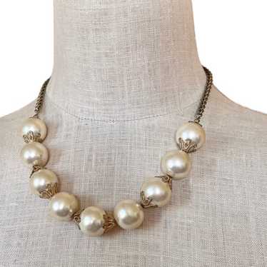 Vintage Large Faux Pearl Silver-tone Adjustable Ne