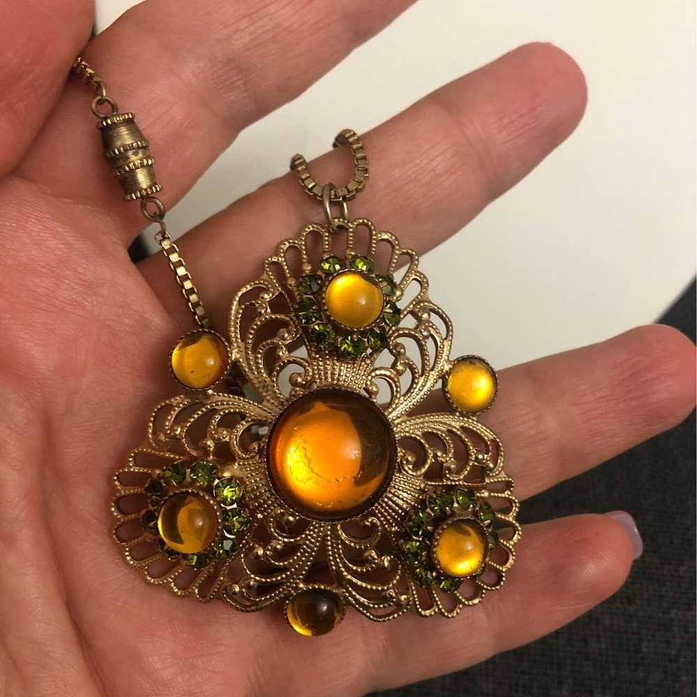 Stunning Vintage Necklace - image 4