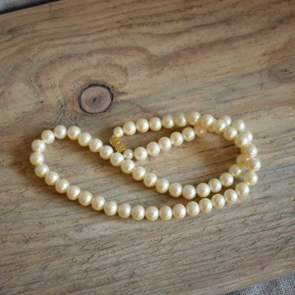 (2) Pre-Loved Vintage Faux Pearl Necklaces - image 4