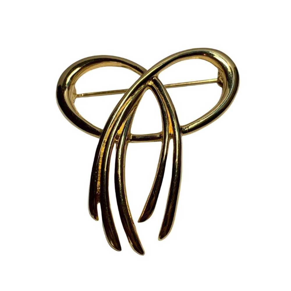TRIFARI Vintage Gold Bow Brooch Pin 1970s - image 3