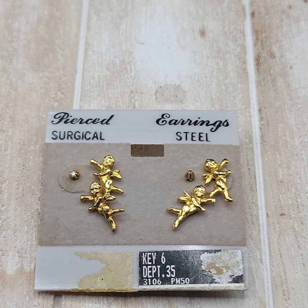 Vintage Set of cherub Pierced earrings - image 2