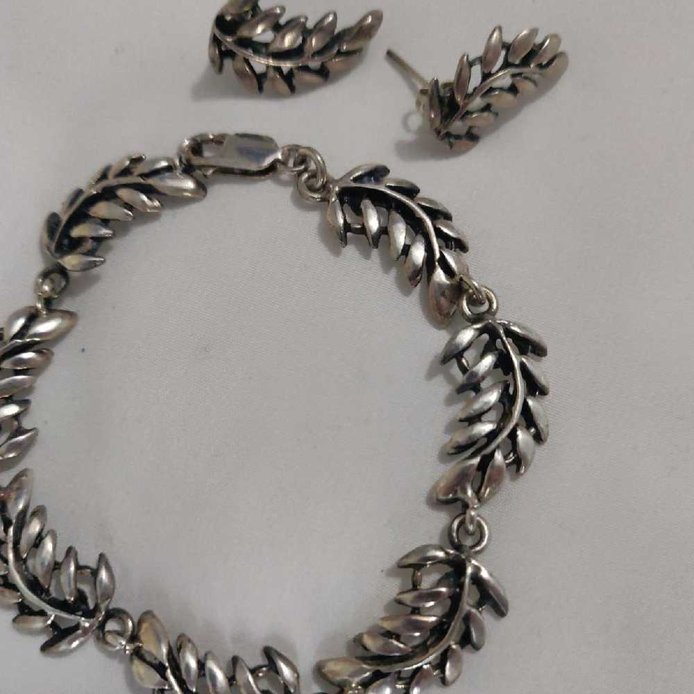 vintage leaf Bracelet and earrings - image 1