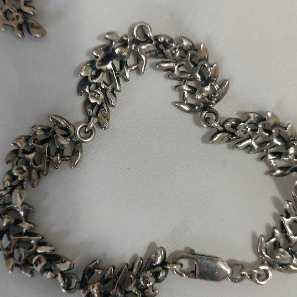 vintage leaf Bracelet and earrings - image 3