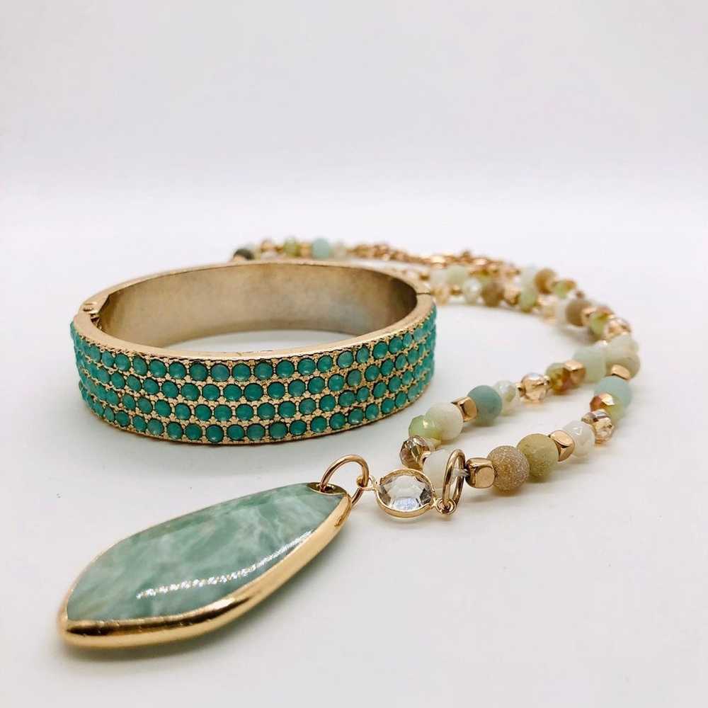 Vintage Green Bracelet & Long Pendant Necklace - image 8