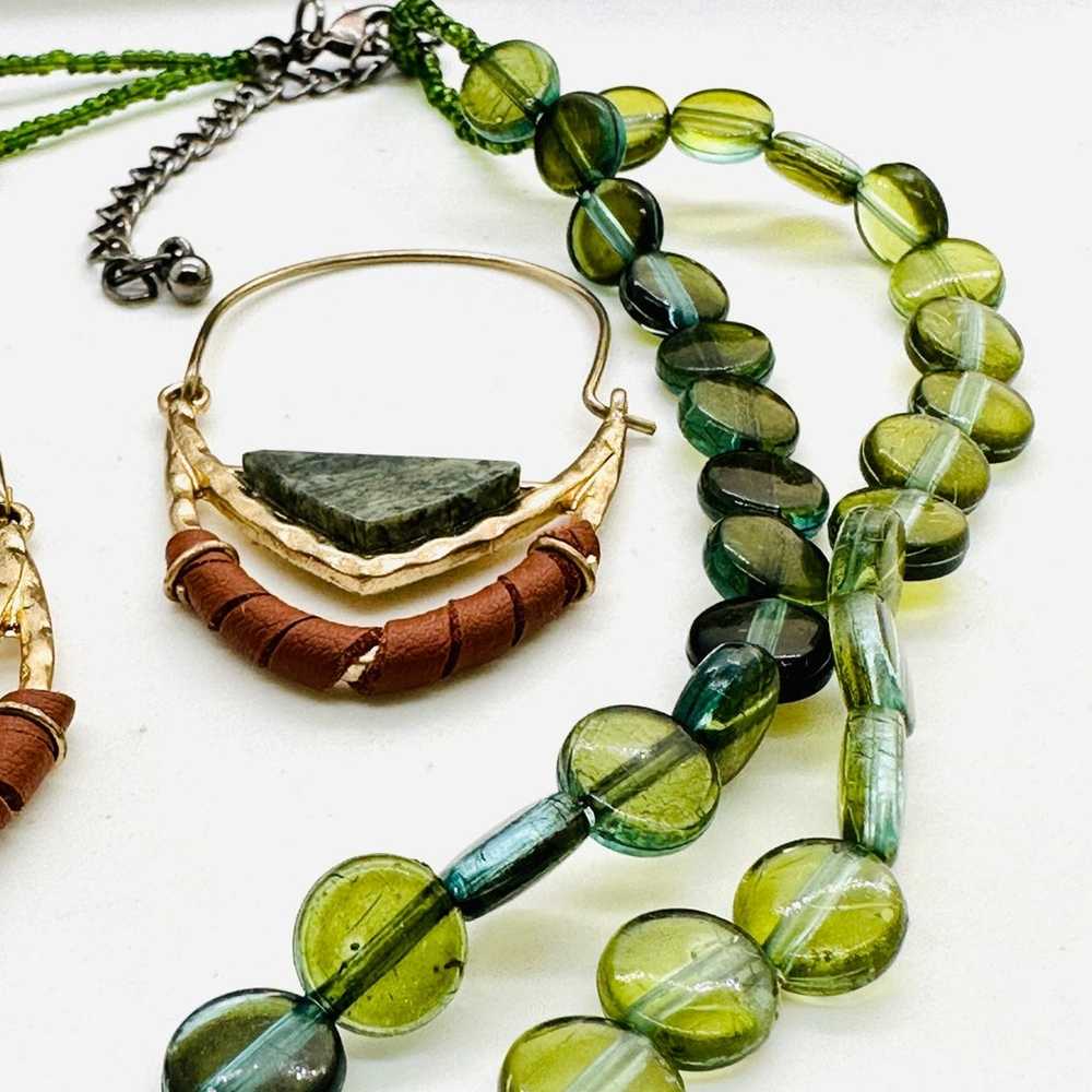 Retro green Necklace & Statement Earrings - image 7