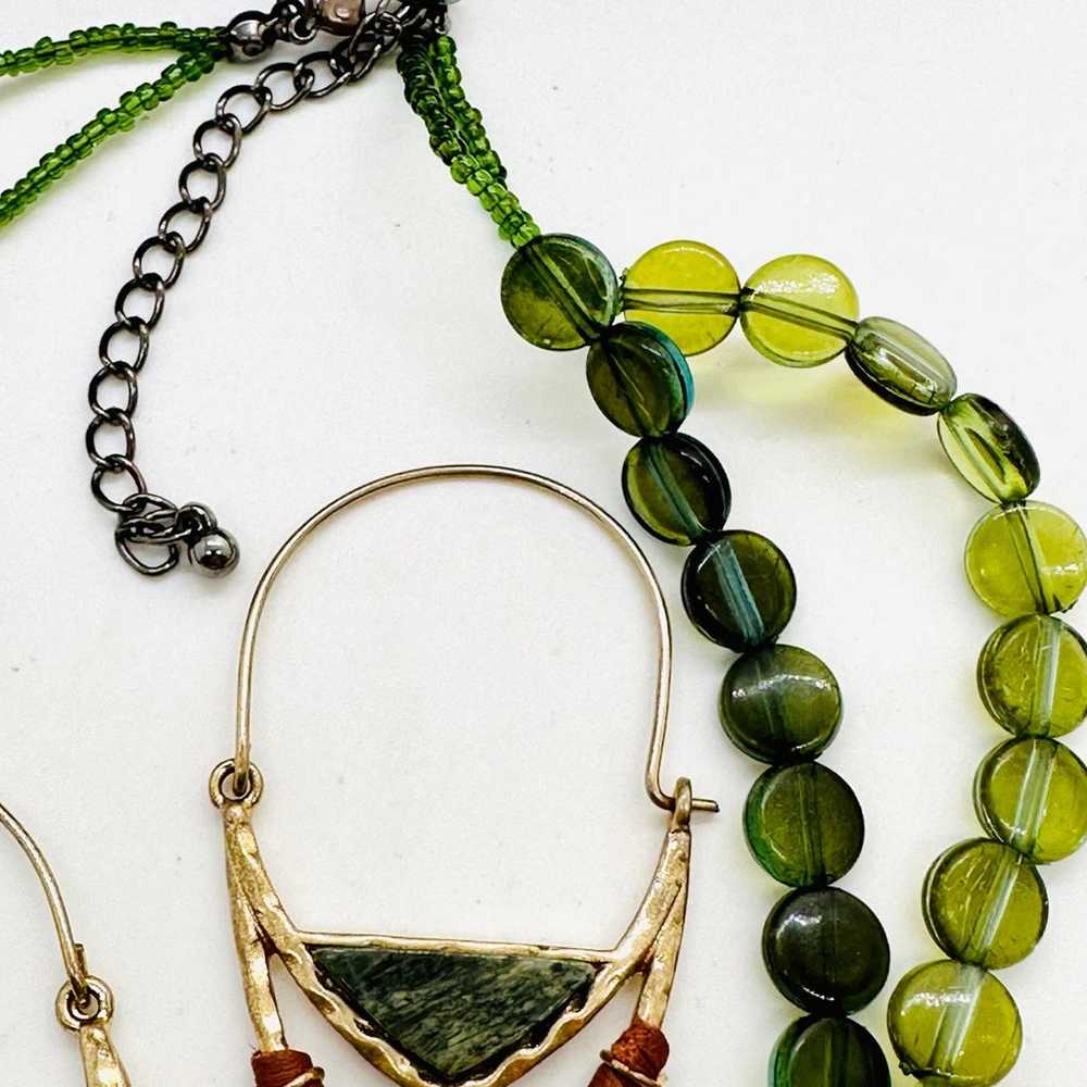 Retro green Necklace & Statement Earrings - image 8