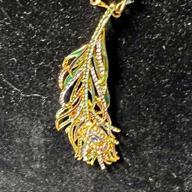 Vintage Signed PEACOCK Feather Necklace Metropoli… - image 1