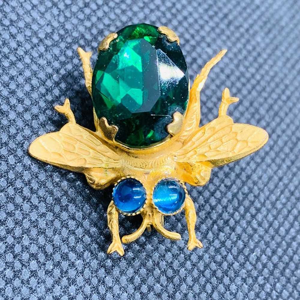 Vintage Gold Tone Bumble Bee Brooch Rhinestones G… - image 2