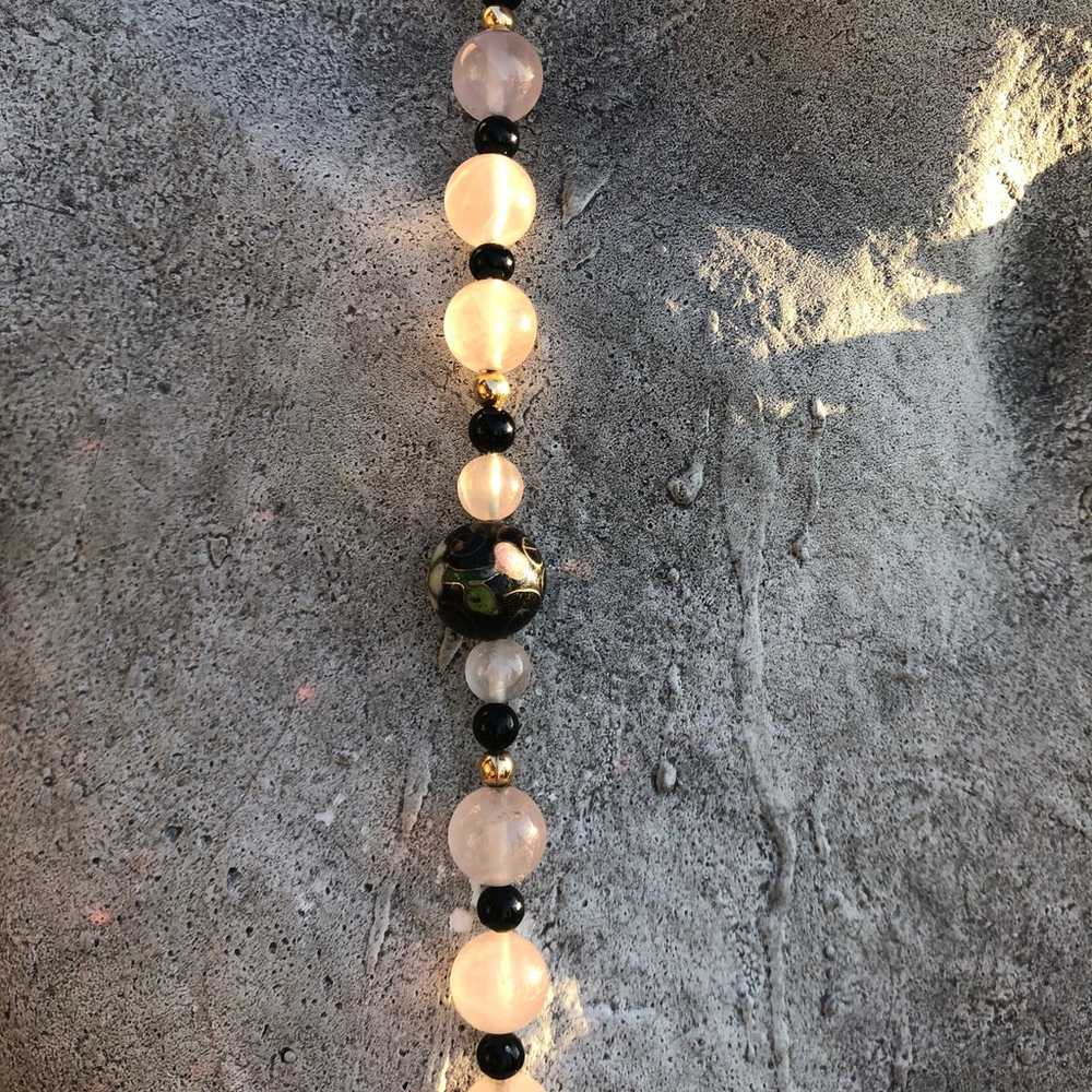 Pink quartz and cloisonné necklace - image 2
