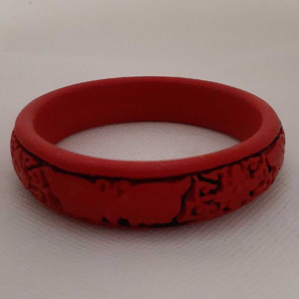Vintage Chinese cinnabar carved butterfly design … - image 1
