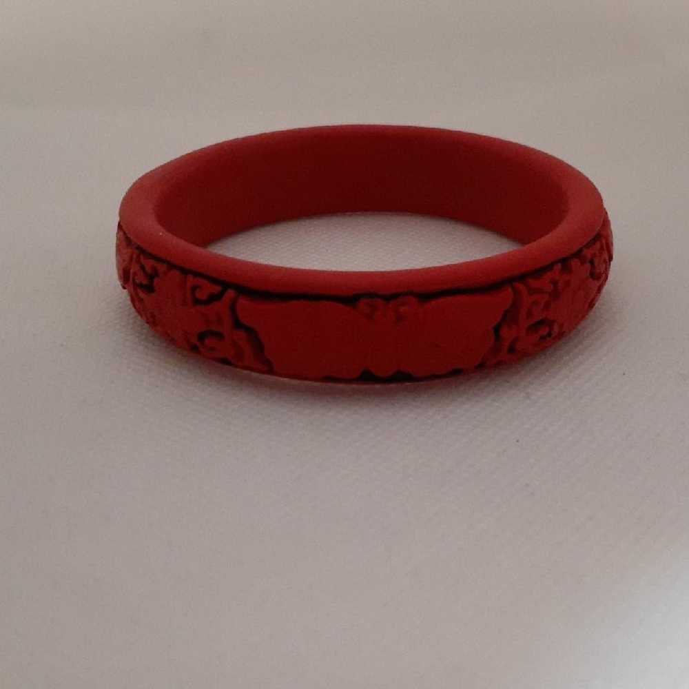 Vintage Chinese cinnabar carved butterfly design … - image 3