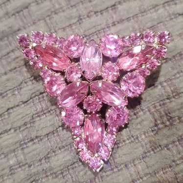 Large Beautiful Vintage Juliana Pink crystal  Rhin