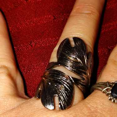 Gorgeous~Sz. 7~Stainless steel leaf ring~