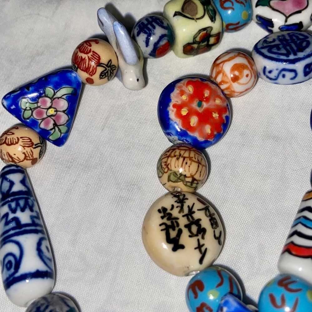 Unique Vintage Chinese Porcelain Beaded Necklace - image 5