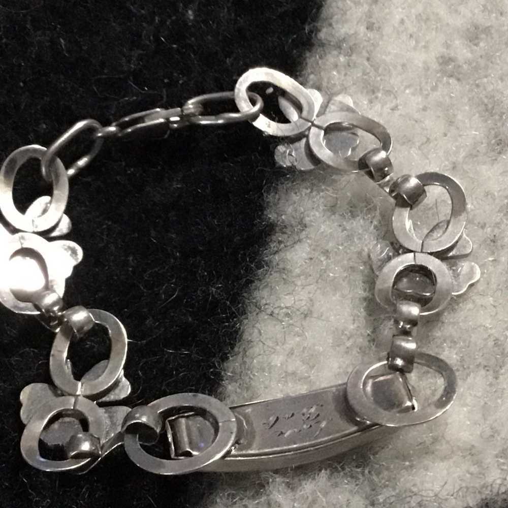 Vintage sterling silver bracelet with 4 leaf clov… - image 10