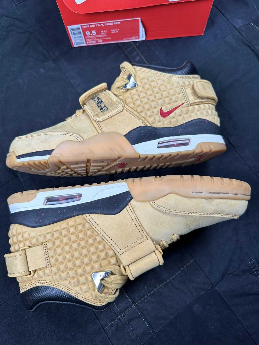 Nike Air Trainer Victor Cruz - image 6