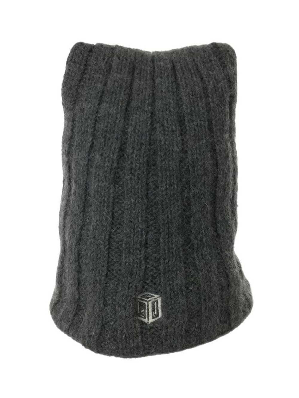 General Research 🐎 1998 Cube Wool Hat - image 1