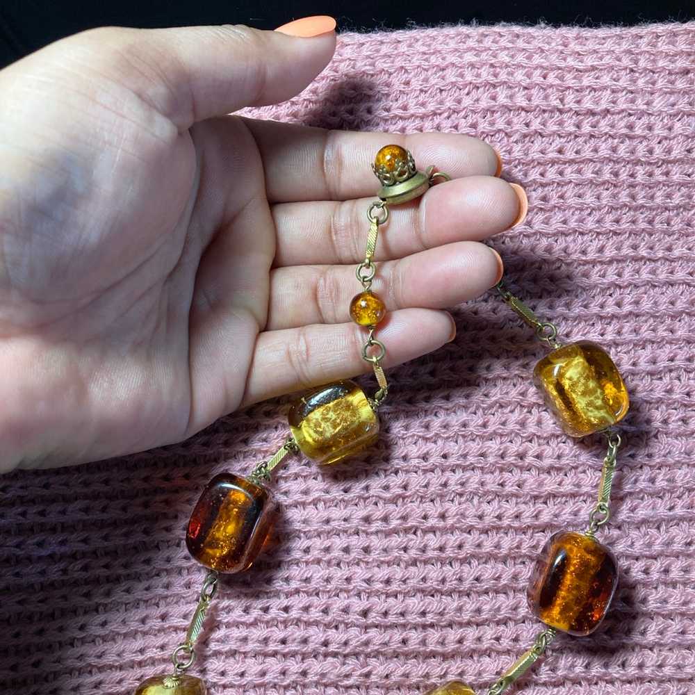 Vintage gold and amber bead necklace - image 3