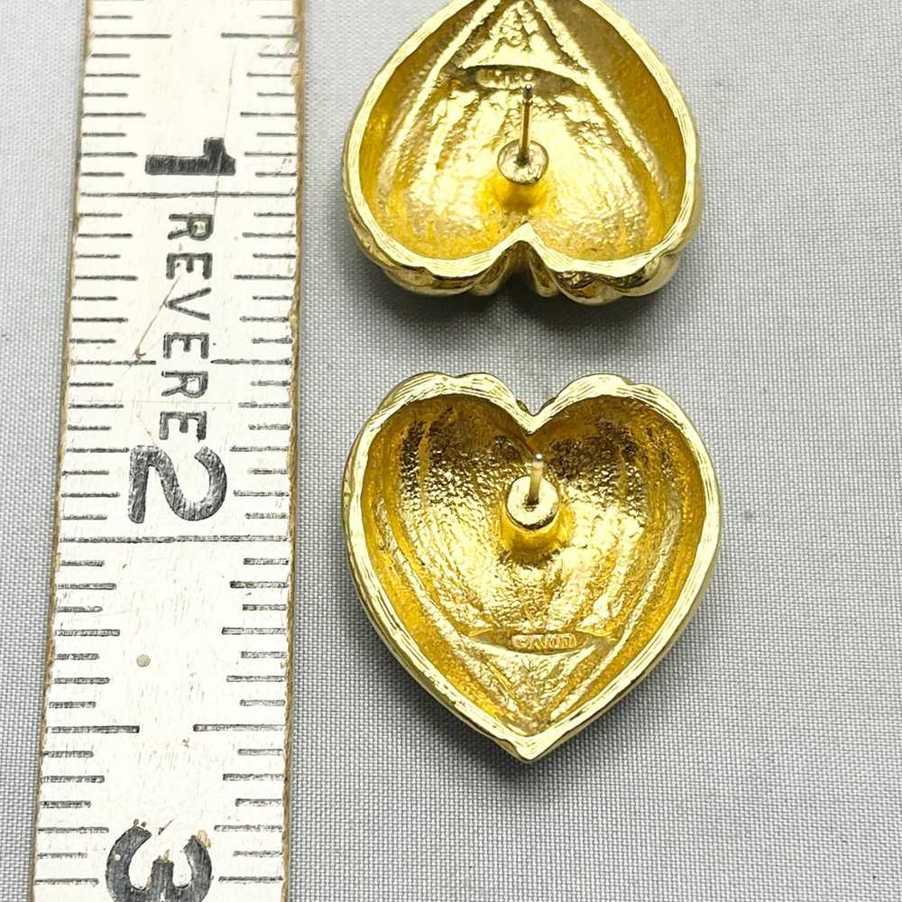 Vintage Avon Gold Tone Heart Earrings - image 4