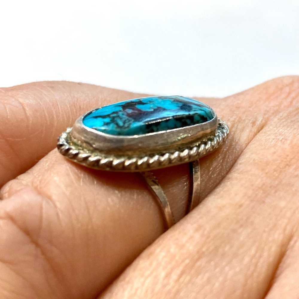 Vintage Native American Old Pawn Turquoise Ring - image 3