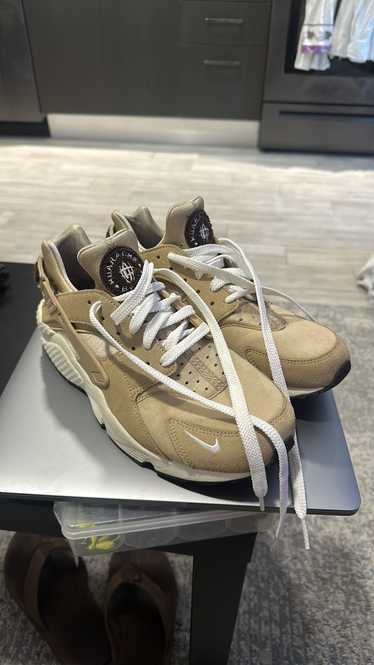 Nike Nike Air Hirache - Size 10 - Tan Brown White