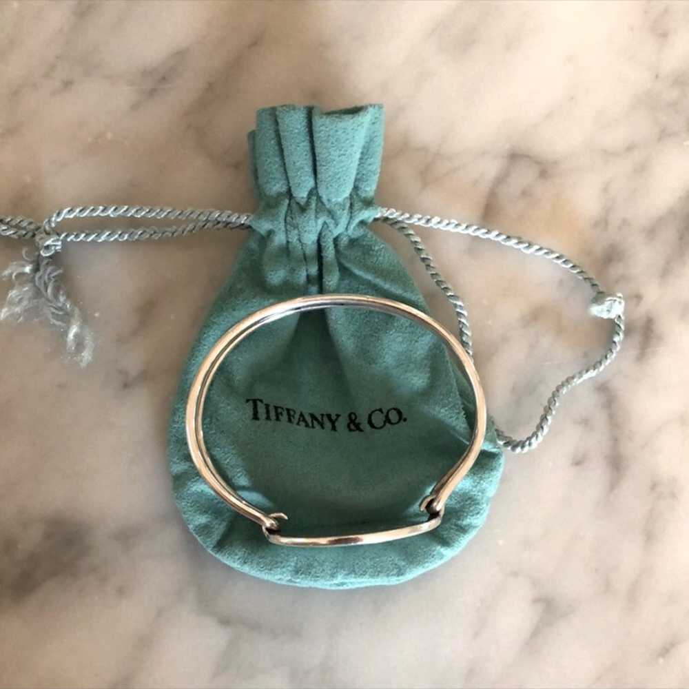 Tiffany & Co. Oval Tag Cuff Bracelet Vintage, Rar… - image 2