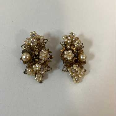 Vintage Haskell- Style Clip Pearl Earrings