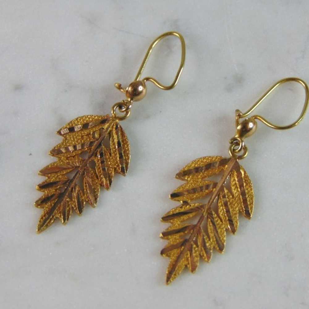 Womens 14K Yellow Gold Palm Leaf Earrings, 2.9g E… - image 2